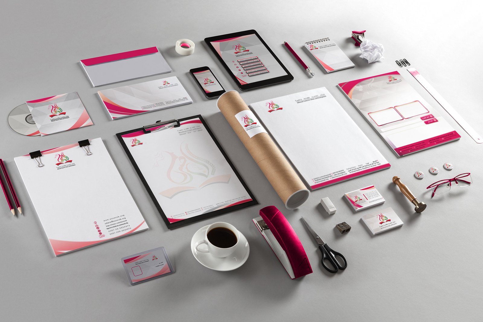 كيفية تصميم هوية تجارية كاملة باحتراف لبناء علامة تجارية قوية